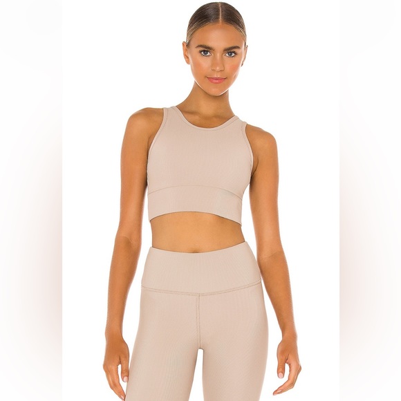 STRUT-THIS activewear set - Picture 2 of 5